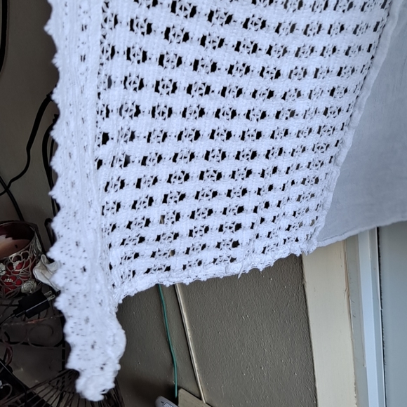 N W/OT Beach Cover up - Picture 5 of 7